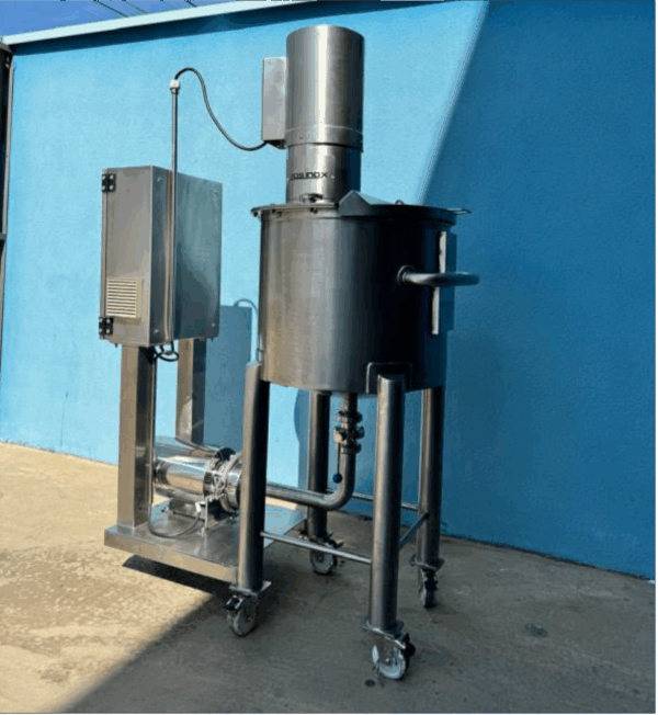 TANQUE PRÉ MIXER PARA CALDAS